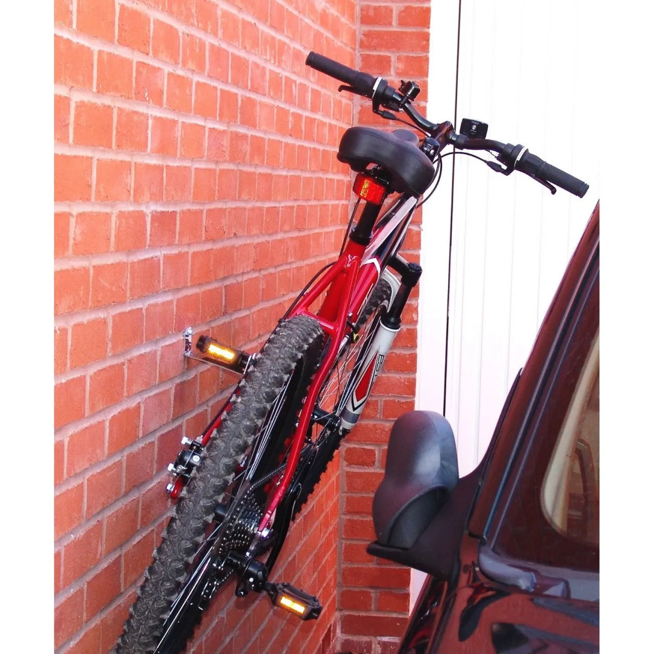 Bruns Bicycle Holders