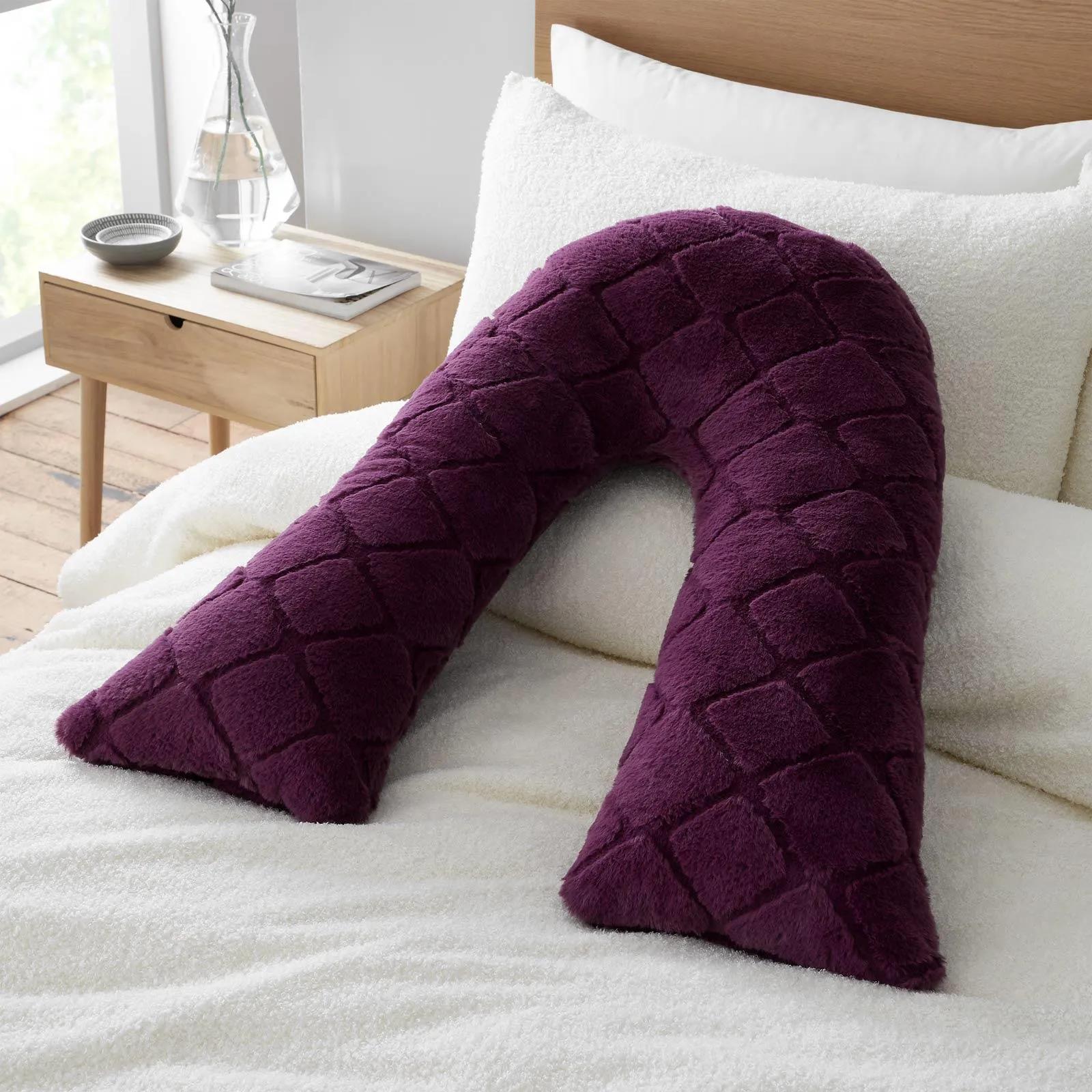 Cosy Diamond V Shaped Cushion Plum