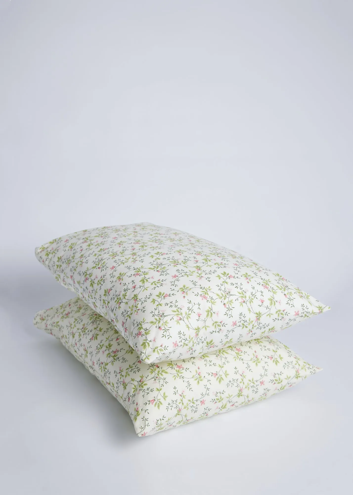 Foxford Dainty Lily Pillowcase