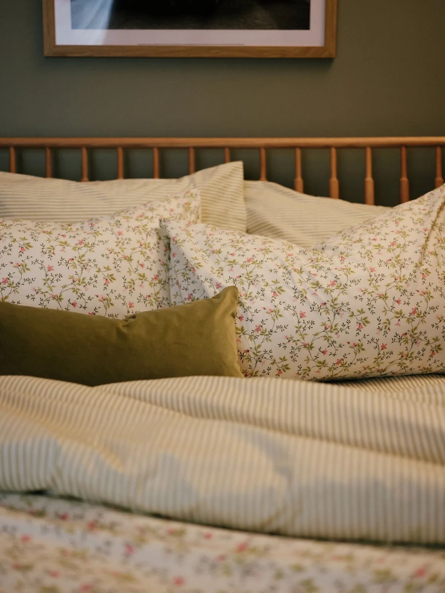 Foxford Dainty Lily Pillowcase