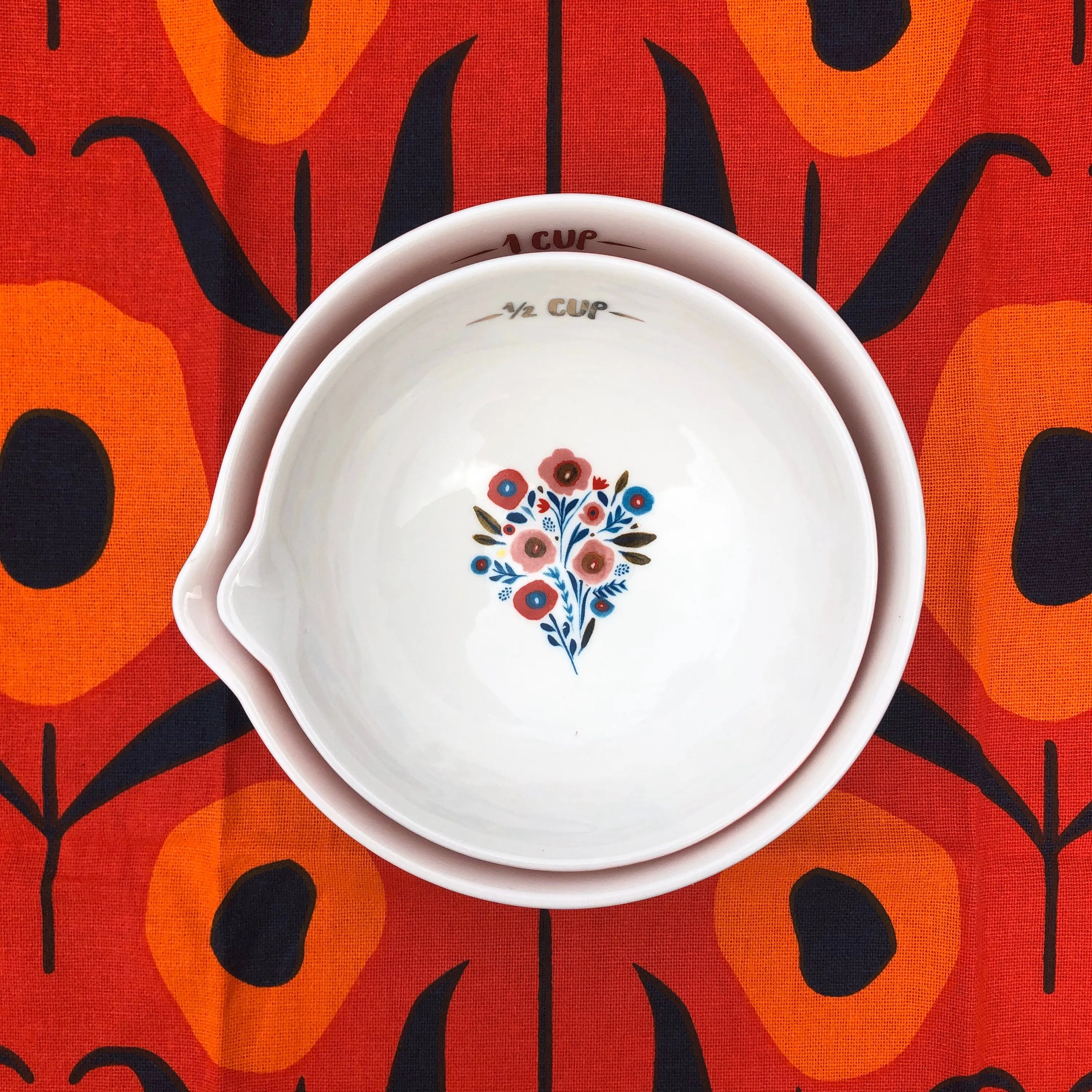 Poppies & Posies Ceramic Measuring Cups