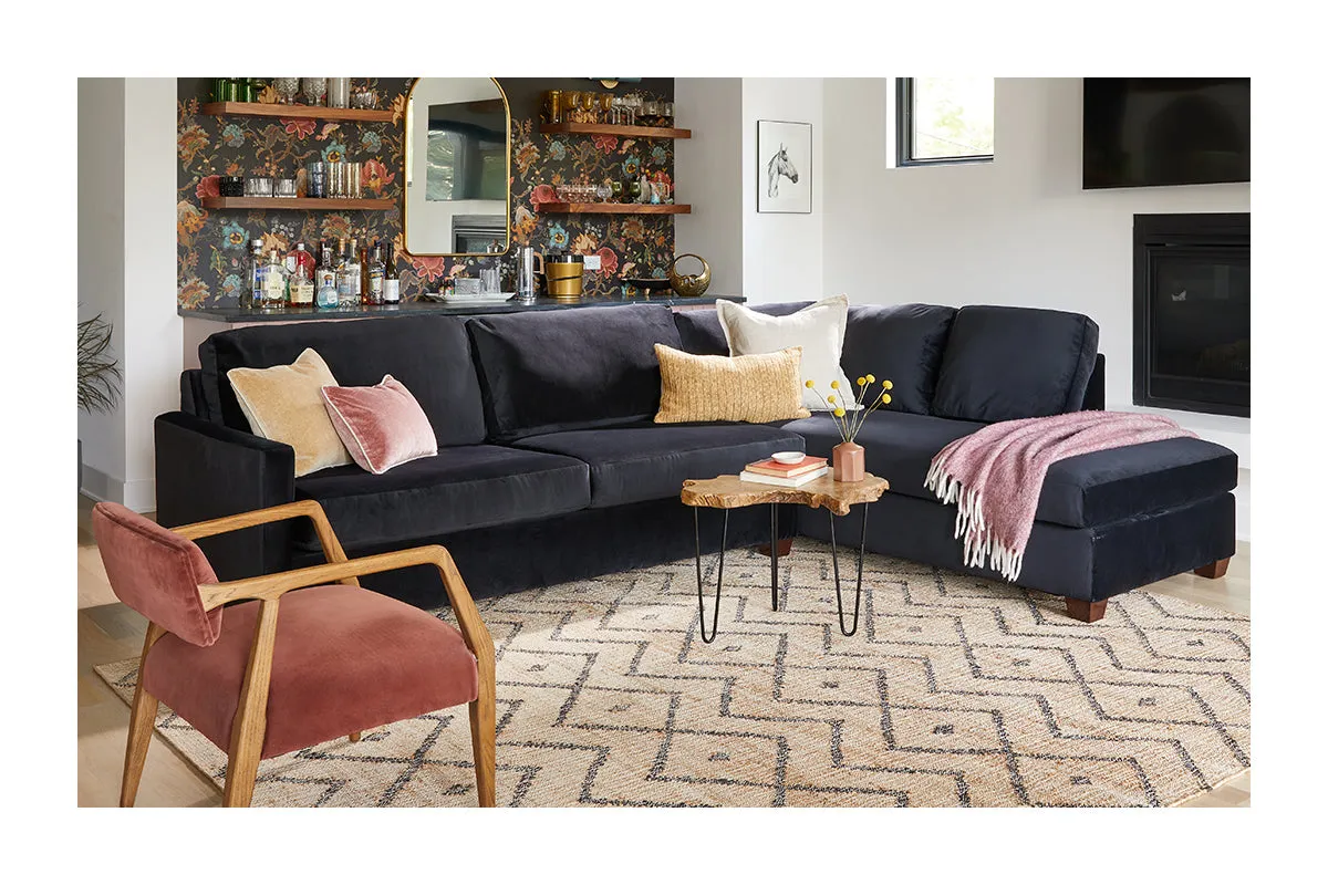 Tuxedo 2pc Sectional Sofa :: Leg Finish: Espresso / Configuration: RAF - Chaise on the Right