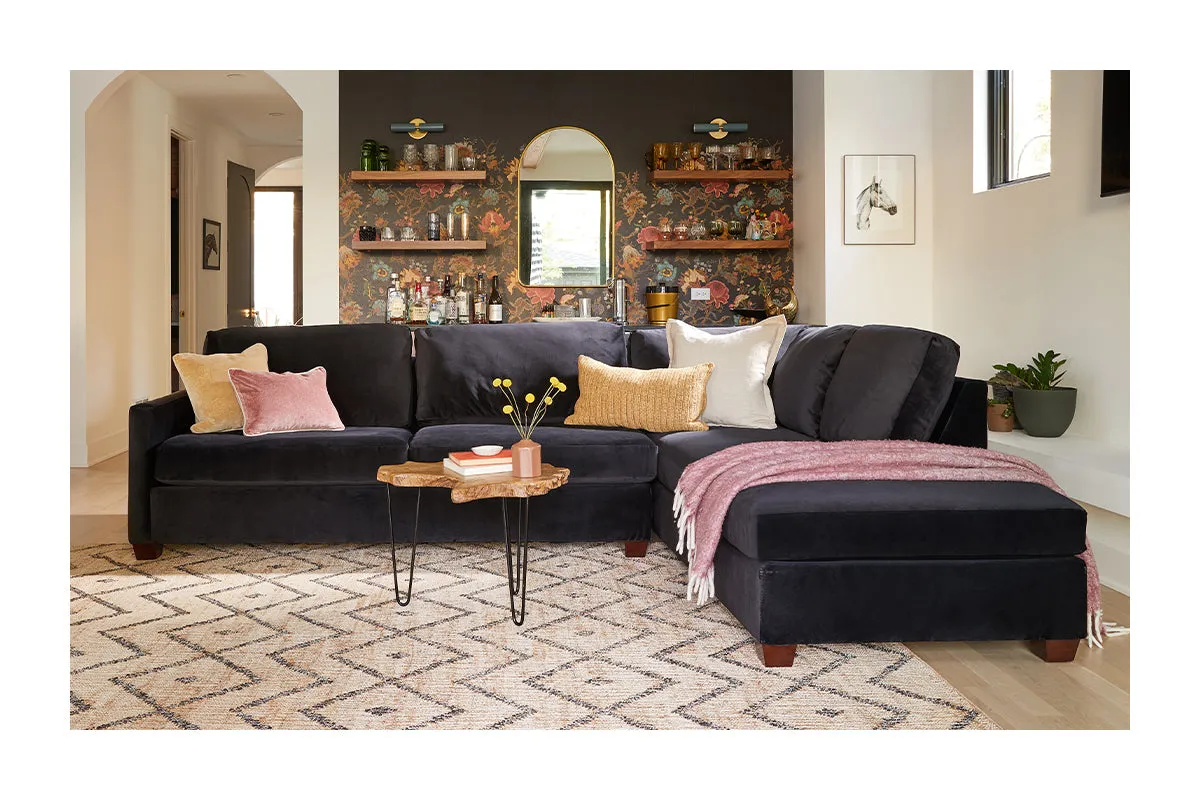 Tuxedo 2pc Sectional Sofa :: Leg Finish: Espresso / Configuration: RAF - Chaise on the Right